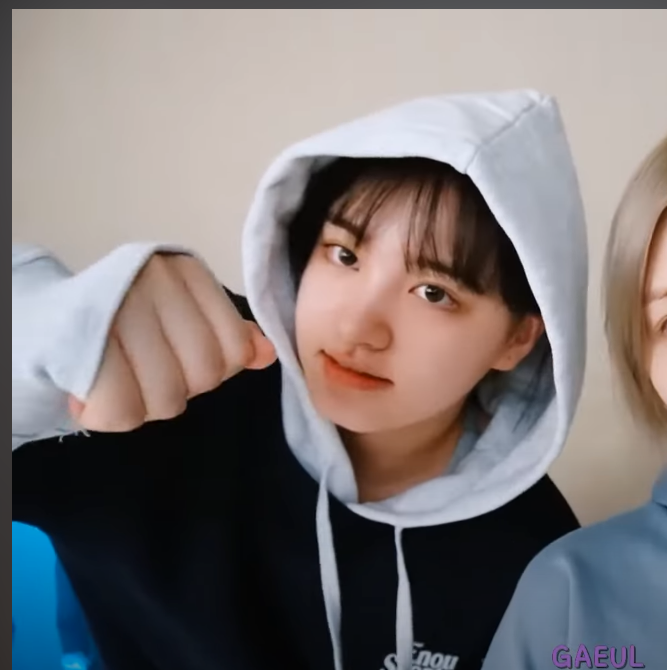 [잡담] 예쁜거랑 잘생긴건 종이 한장차이구나 | 인스티즈