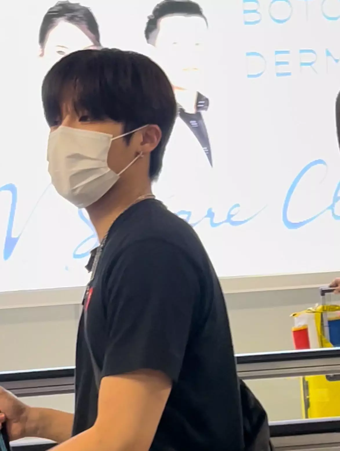 출타하니까 느티타 부탁합니다 | 인스티즈