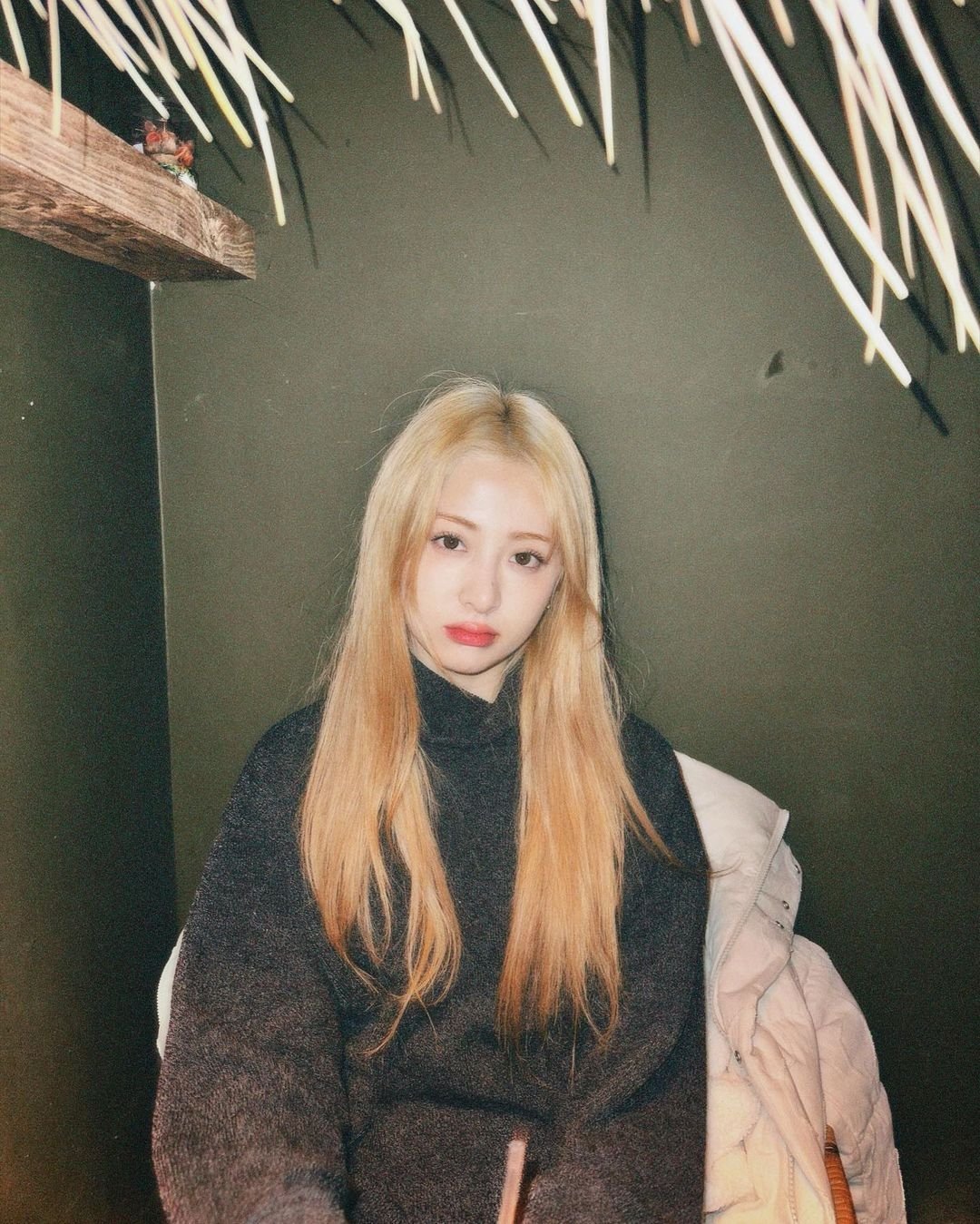 [잡담] 아니 징쨔 허윤진 인스타 매번 필승,,, | 인스티즈