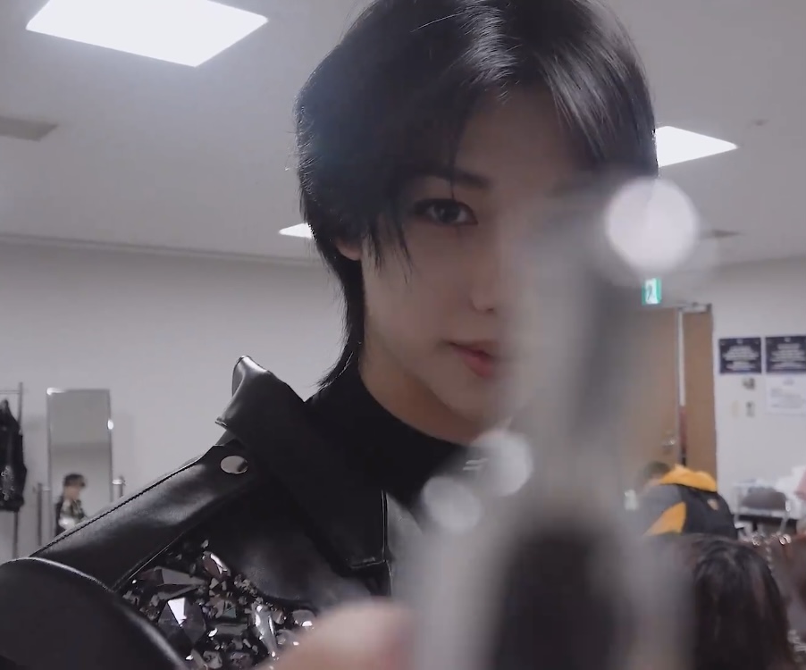 [잡담] 미쳤다 용복이 의상만 입고 노세팅인데 개개ㅐ객잘생김 | 인스티즈