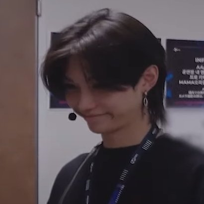 [잡담] 용복이 아기고래 표정 지을 때 너무 귀여워 | 인스티즈