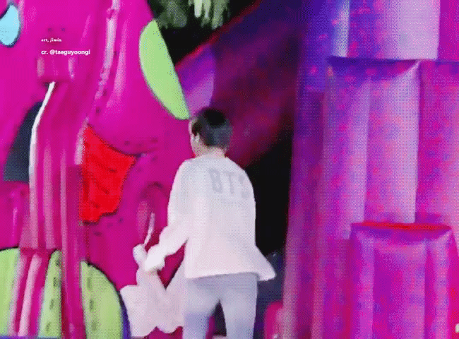 [잡담] 어딘가 되게 좀 하찮은 방탄 지민ㅋㅋㅋㅋㅋㅋㅋㅋㅋ | 인스티즈