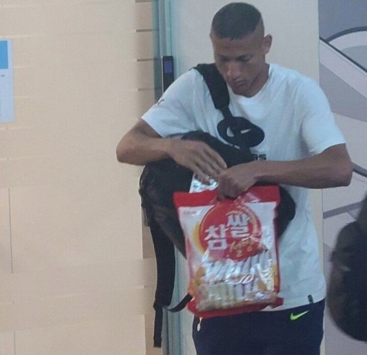 [잡담] 아 이짤 브라질선수래 | 인스티즈