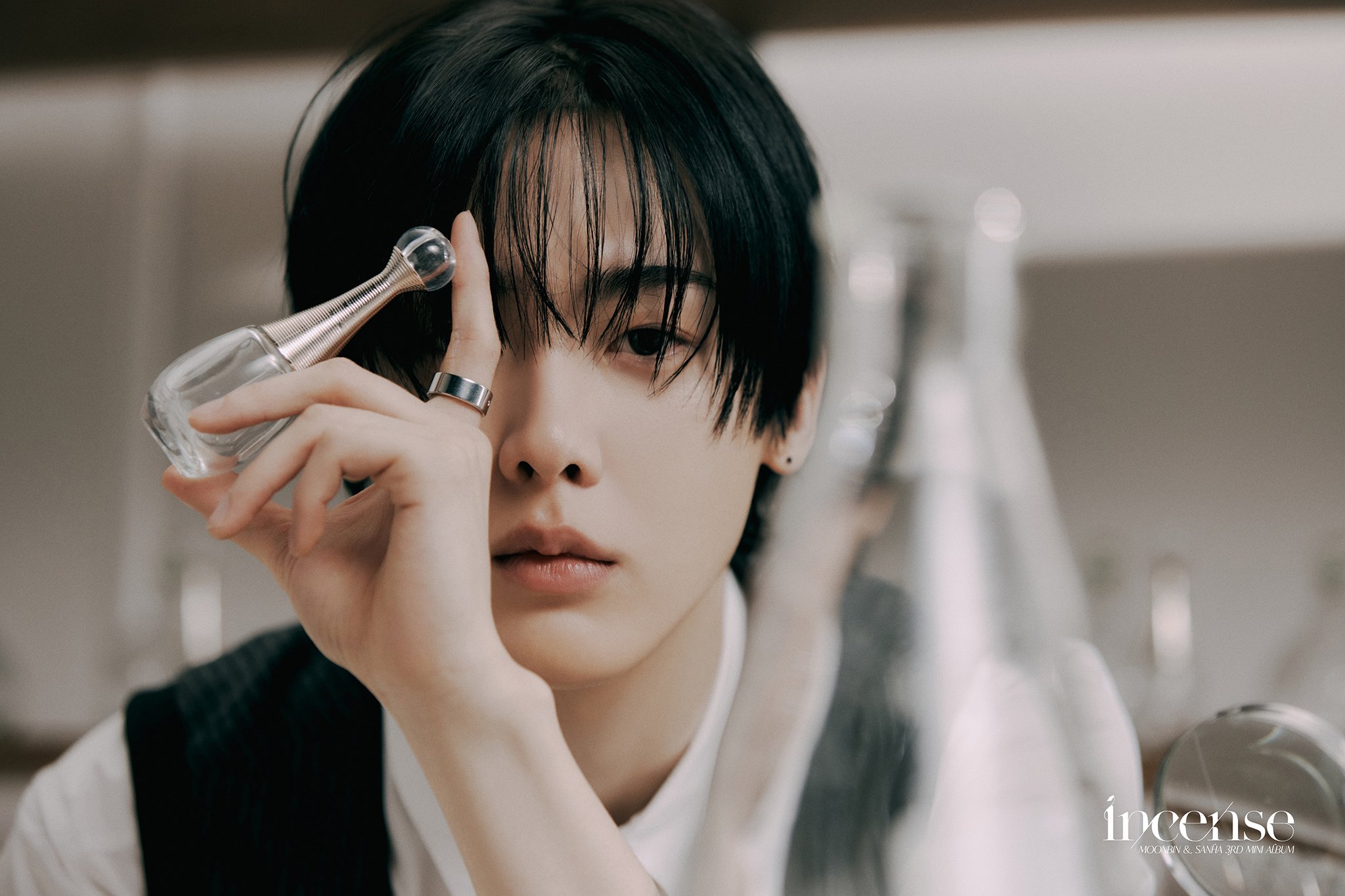 [잡담] 궁예 잘 하는 익들아 이번 앨범 타이틀 어떤 컨셉일 것 같아 ? | 인스티즈