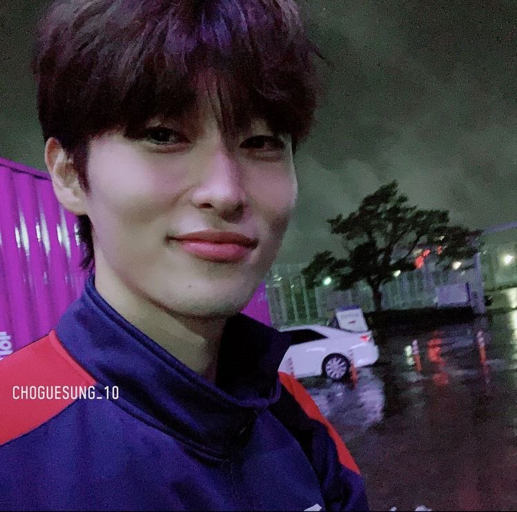 [잡담] 앳된 얼굴의 조규성이 개가티 좋음... | 인스티즈