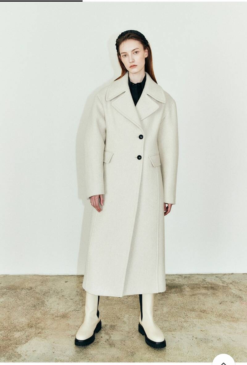 코트 둘 중에 뭐가 더 나아? | 인스티즈