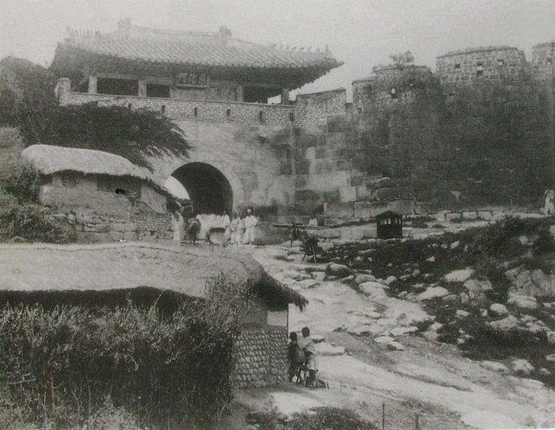 새삼… 할머니 할아버지들 신기함ㅋㅋㅋㅋ 여기서 어케 적응하면서 살아가지 | 인스티즈