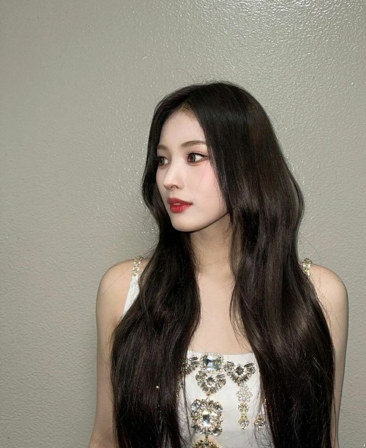 [잡담] 갤러리 정리하다가 엔.믹스였던 지니 사진 봄 | 인스티즈