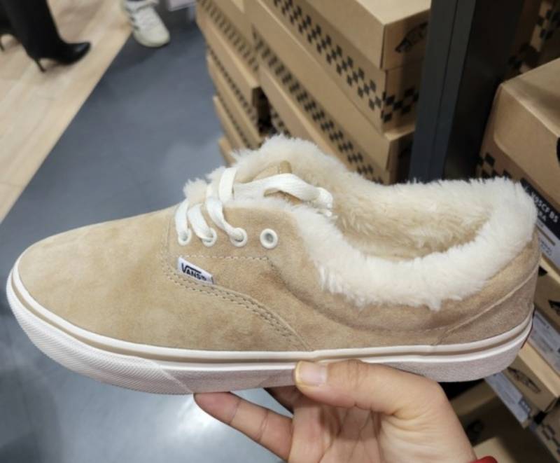 브라운 어그 너무 흔한데 | 인스티즈