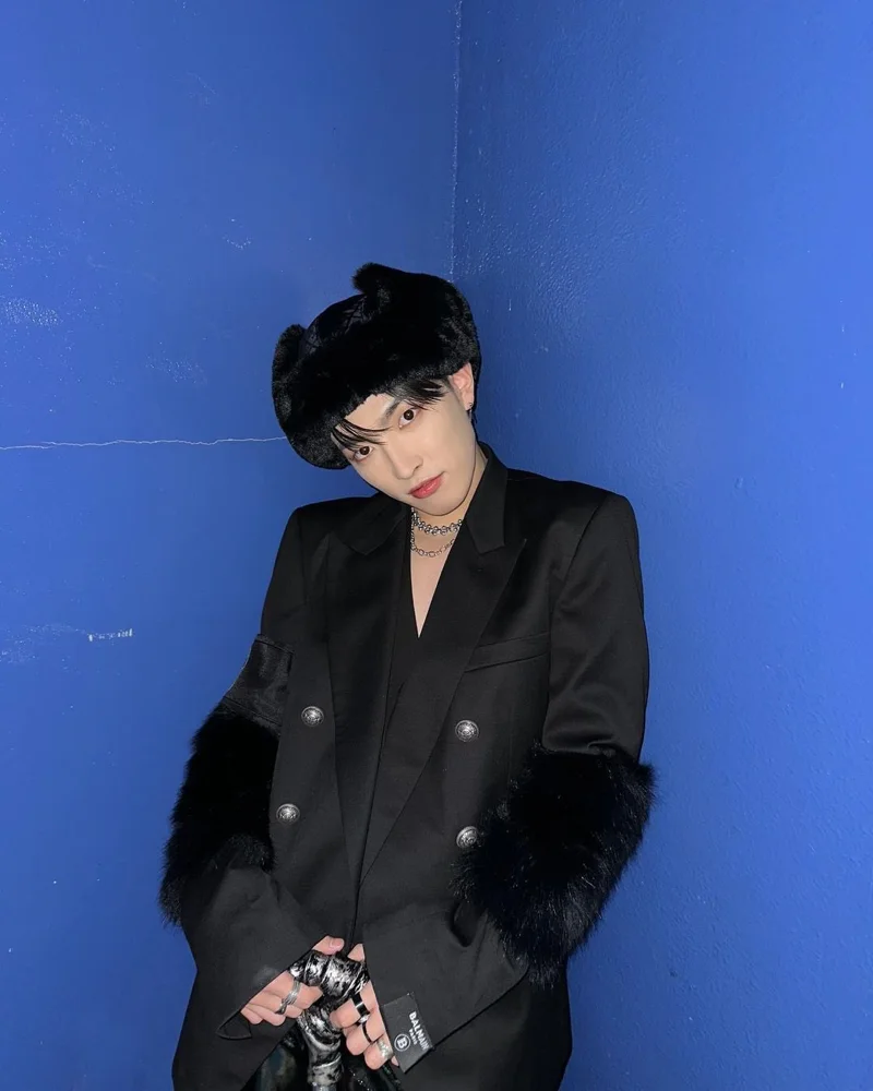 [잡담] 반치마가 대한민국 제일로 잘 어울리는 아이돌...... TOP1 | 인스티즈