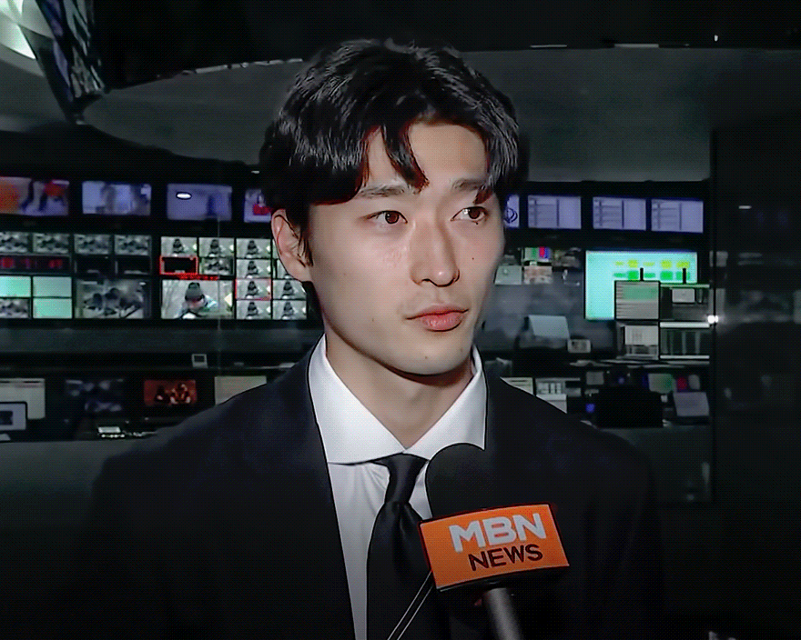 [잡담] 와 조규성 ㄹㅇ 개잘생겼다 | 인스티즈