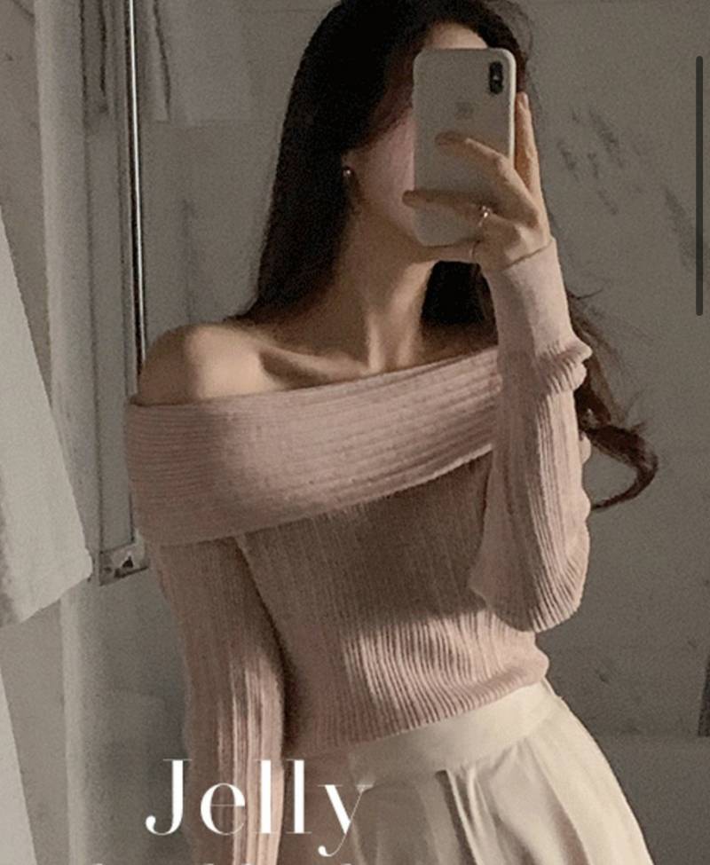 이런 오프숄더에 나시 끈 보이는거 별로야? | 인스티즈