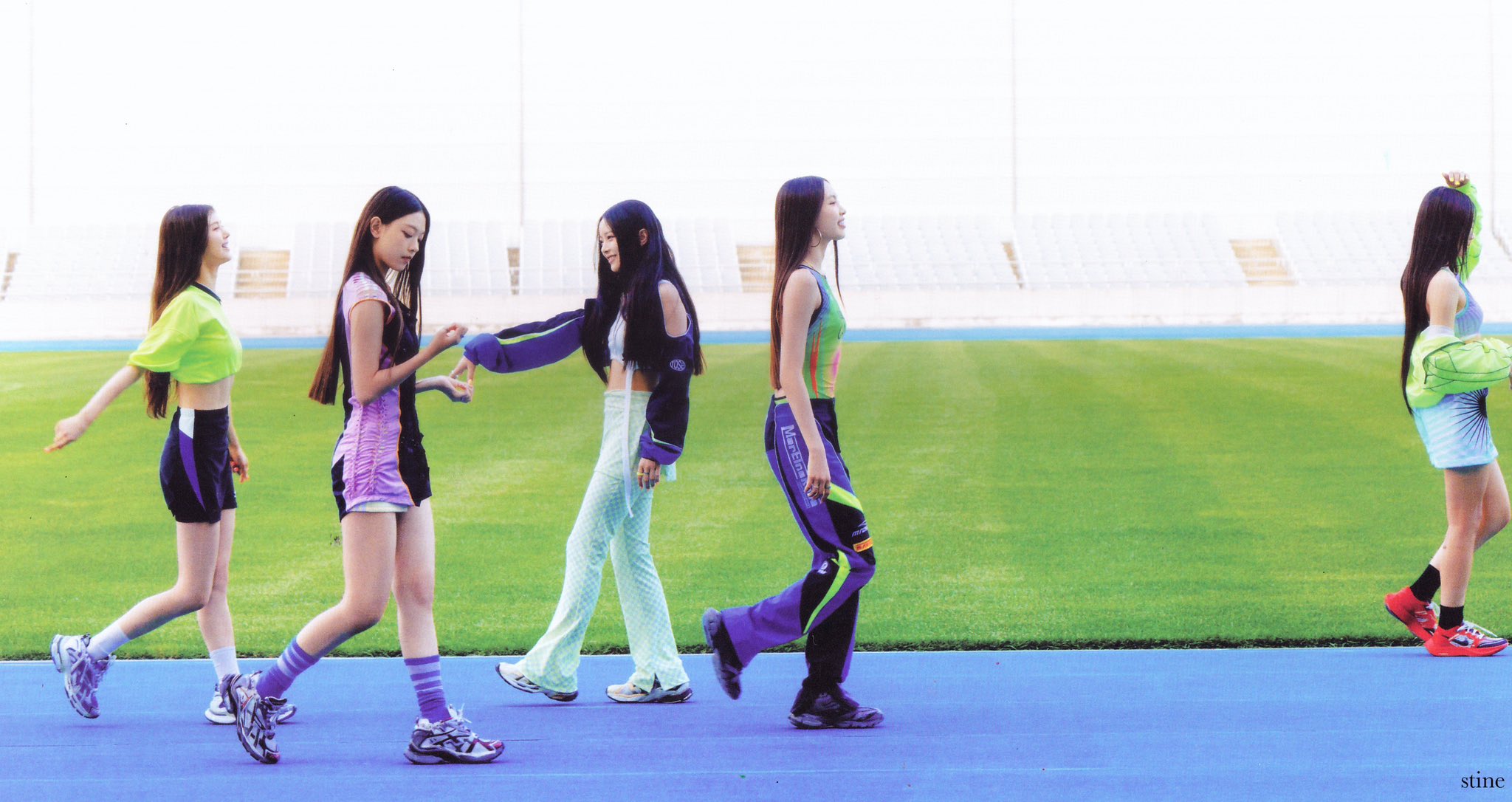 [잡담] 뉴진스 감성 어텐션 VS 디토 | 인스티즈