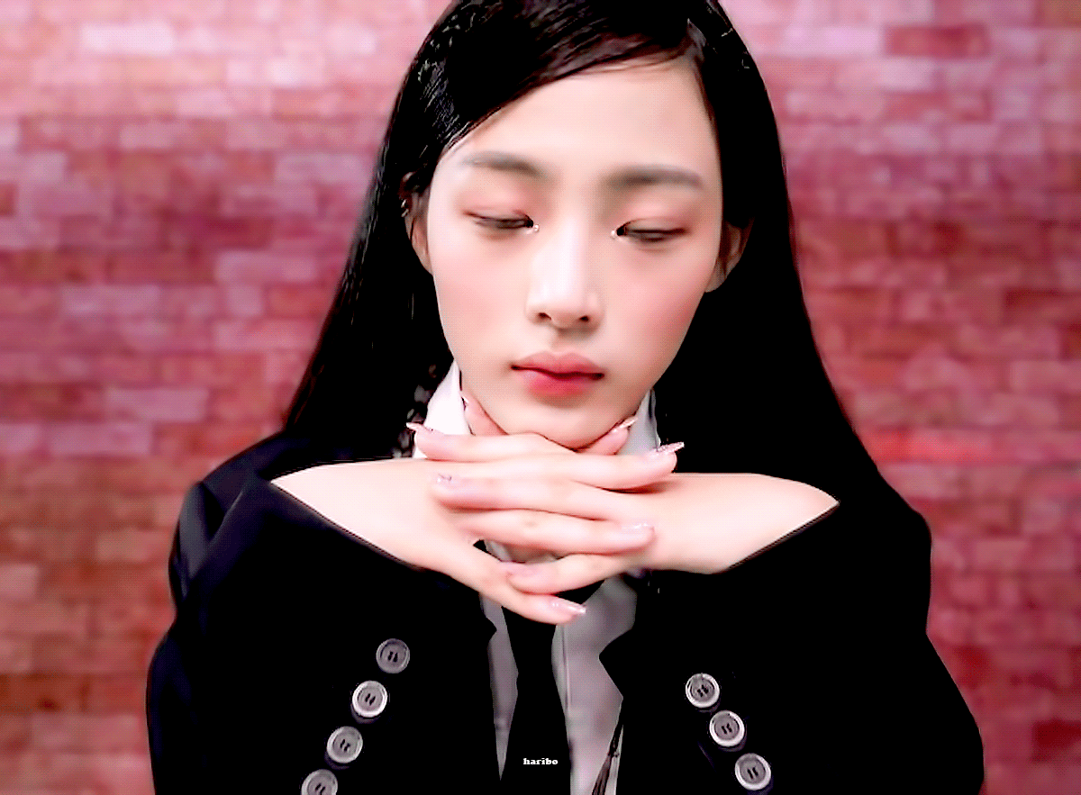 [잡담] 민지 이 머리 잘 어울리지않아?? | 인스티즈