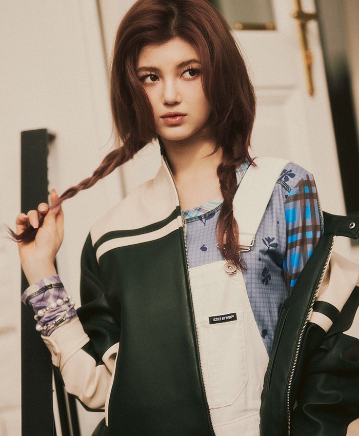 [잡담] 뉴진스 무신사 콜라보했는데 이미지 왤케 달라 | 인스티즈