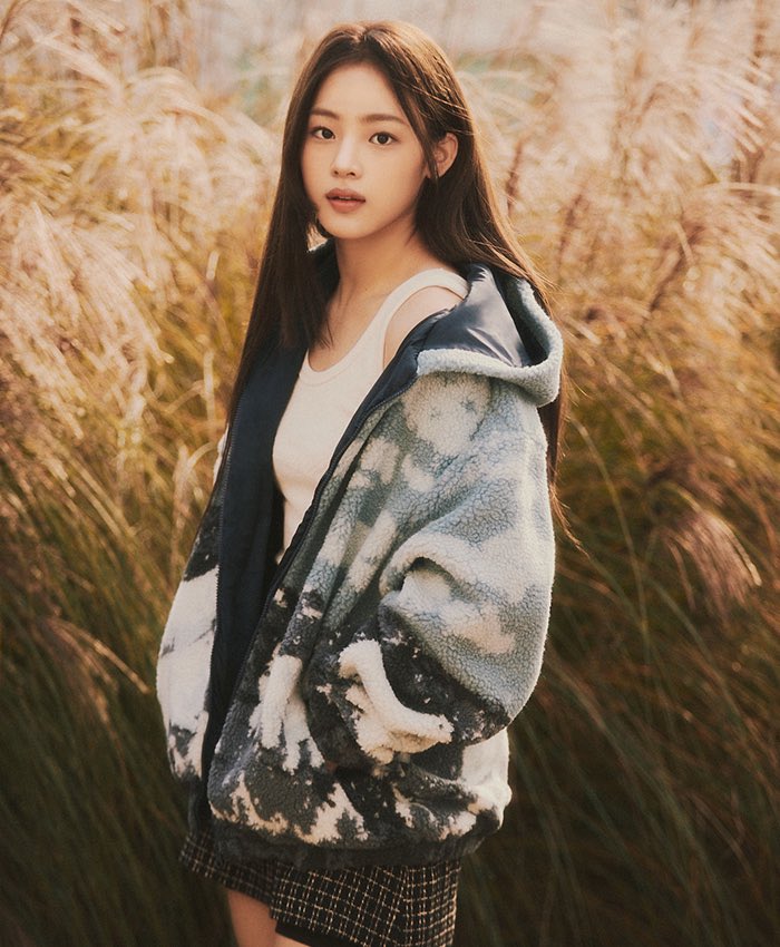 [잡담] 뉴진스 무신사 콜라보했는데 이미지 왤케 달라 | 인스티즈