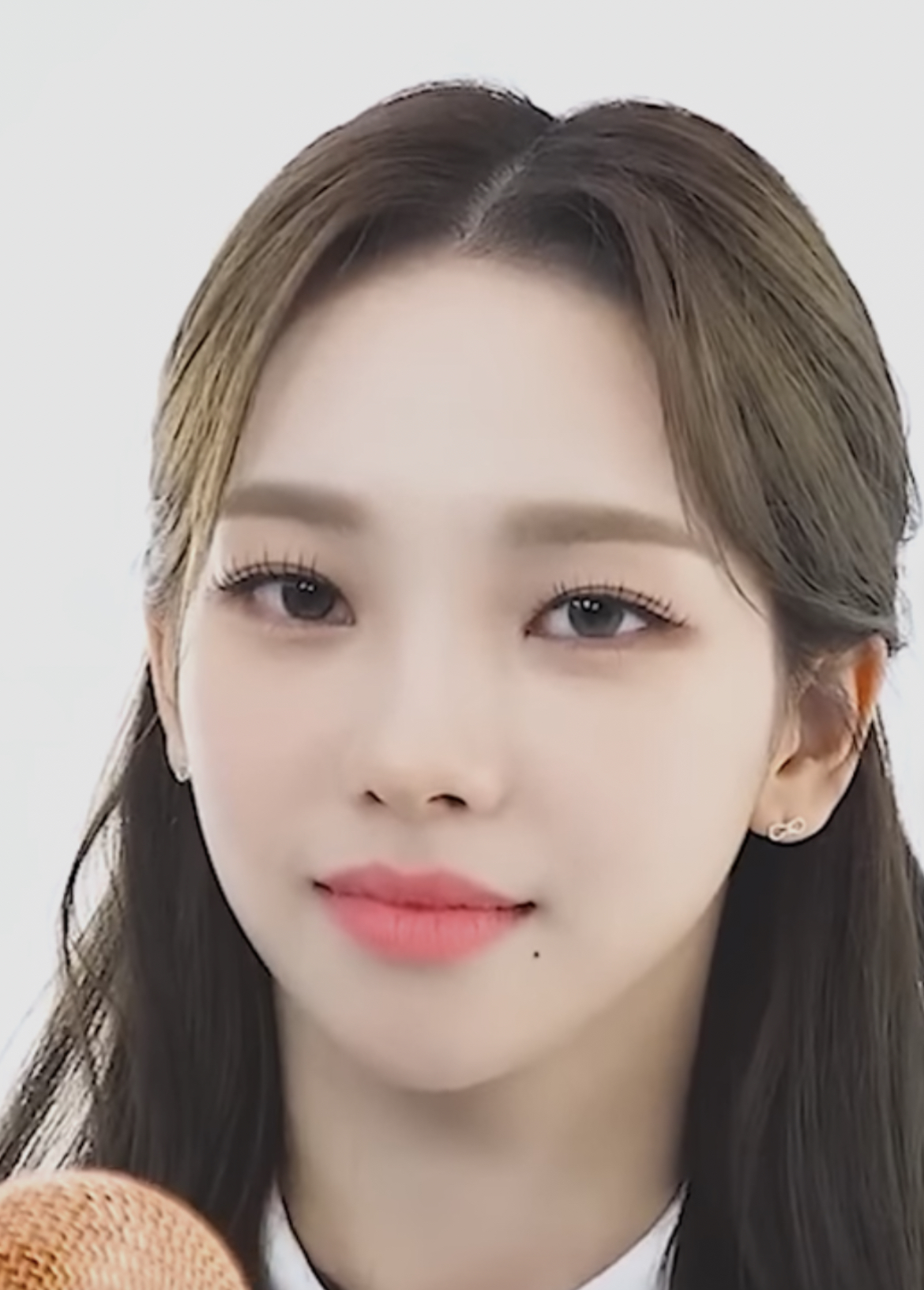 [잡담] 이때 카리나 렌즈 뭔지 아는 익인? | 인스티즈