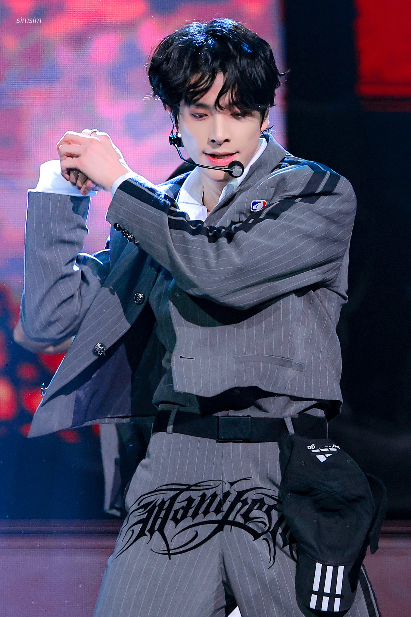 [잡담] 여기 남돌 코디 진짜 잘하는거같음 | 인스티즈