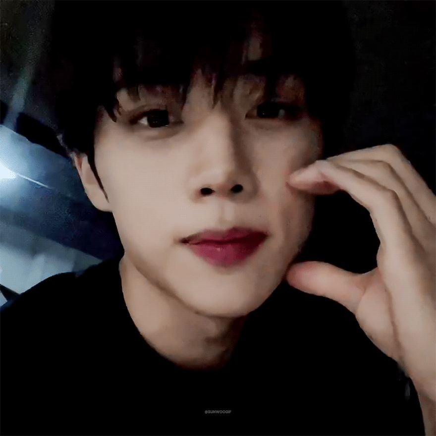 [잡담] 더보이즈 얼굴자랑 ❤️ | 인스티즈