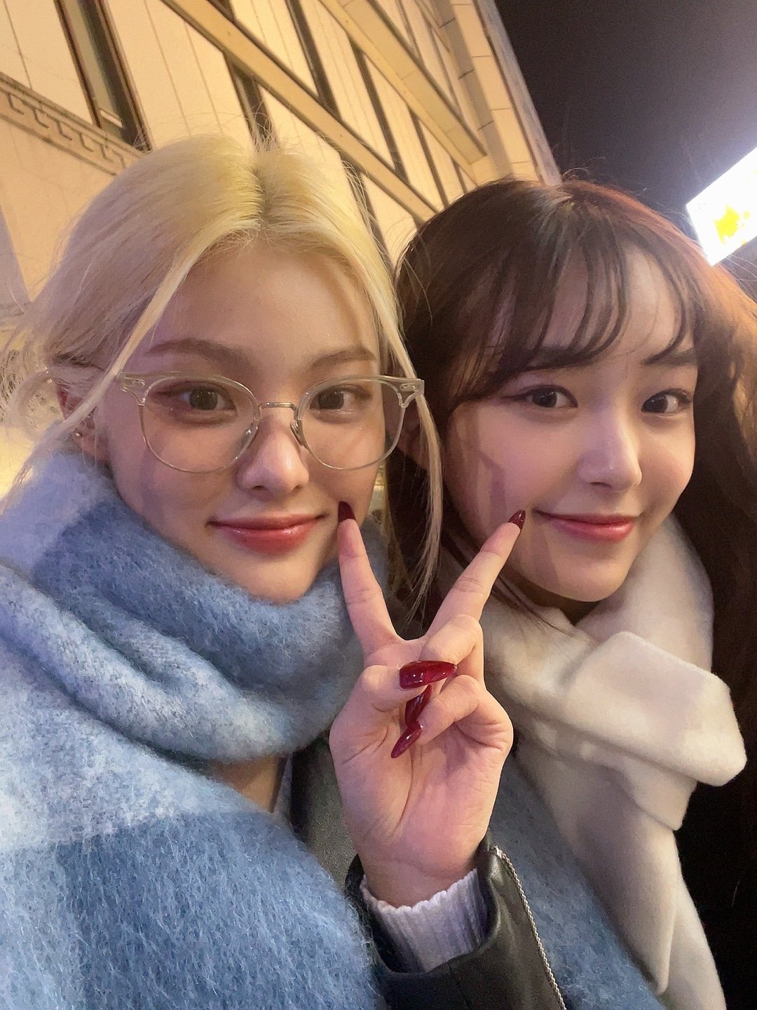 [잡담] 이 목도리 정보 알고 싶다 🧣 | 인스티즈