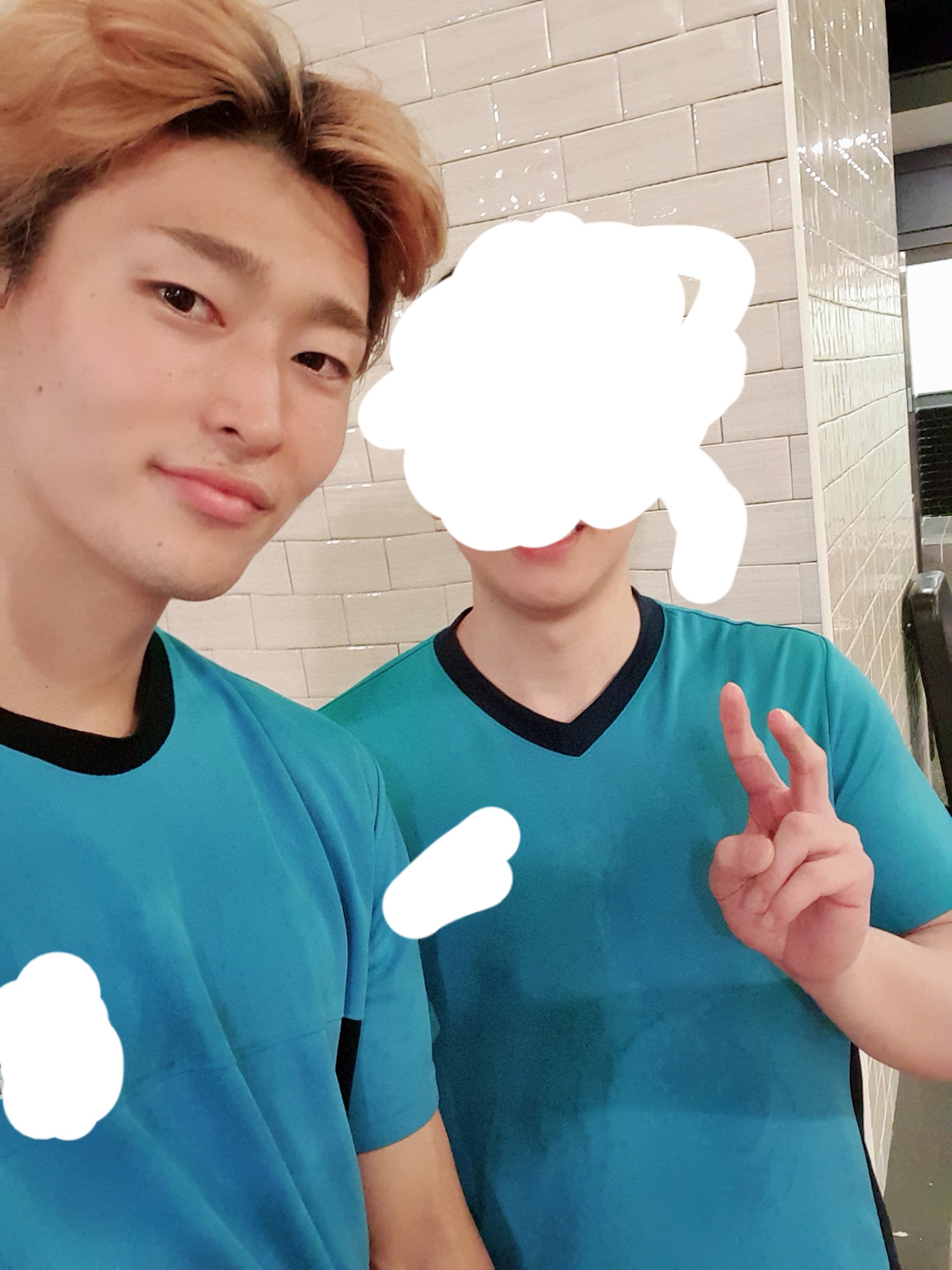 [잡담] 탈색 조규성 사진 모으는 재미가 쏠쏠함 이제 없나 싶으면 하나씩 나옴 | 인스티즈