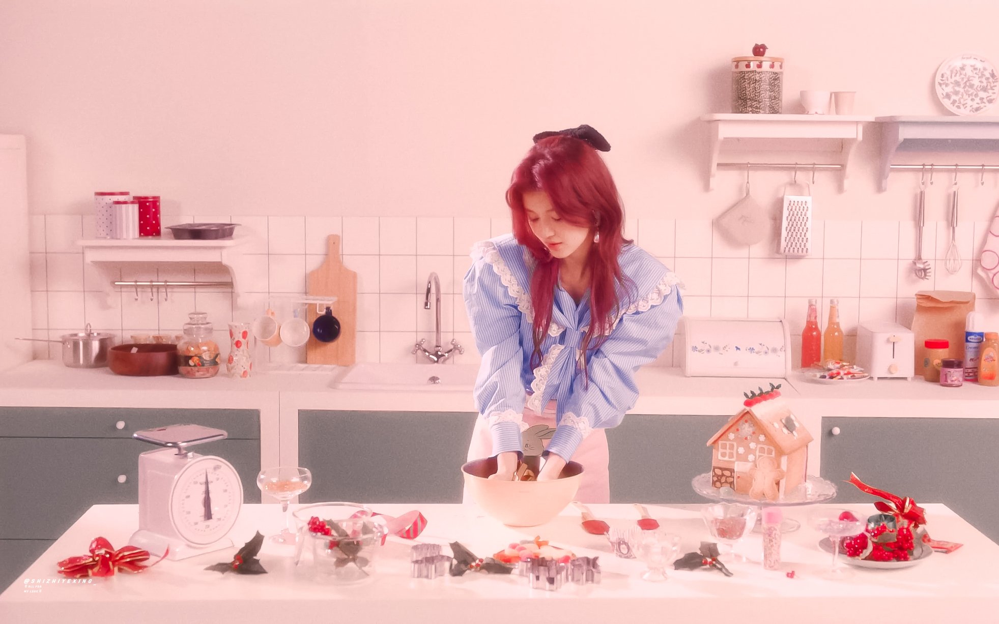 [잡담] 뉴진스 이번 영상 다니엘 완전 공주님이야 | 인스티즈