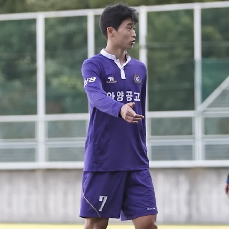 [잡담] 조규성 이 남자의 성장 과정 볼 사람 | 인스티즈