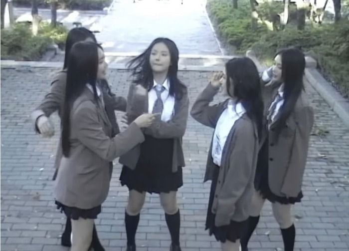 [잡담] 뉴진스 디토 뮤비 표절 논란 감독 피드백 | 인스티즈