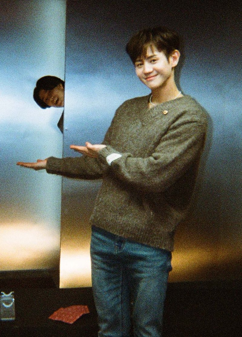 [잡담] 양요섭 이무진 필름사진떴는뎈ㅋㅋㅋㅋㅋㅋㅋㅋㅋㅋㅋㅋㅋ | 인스티즈