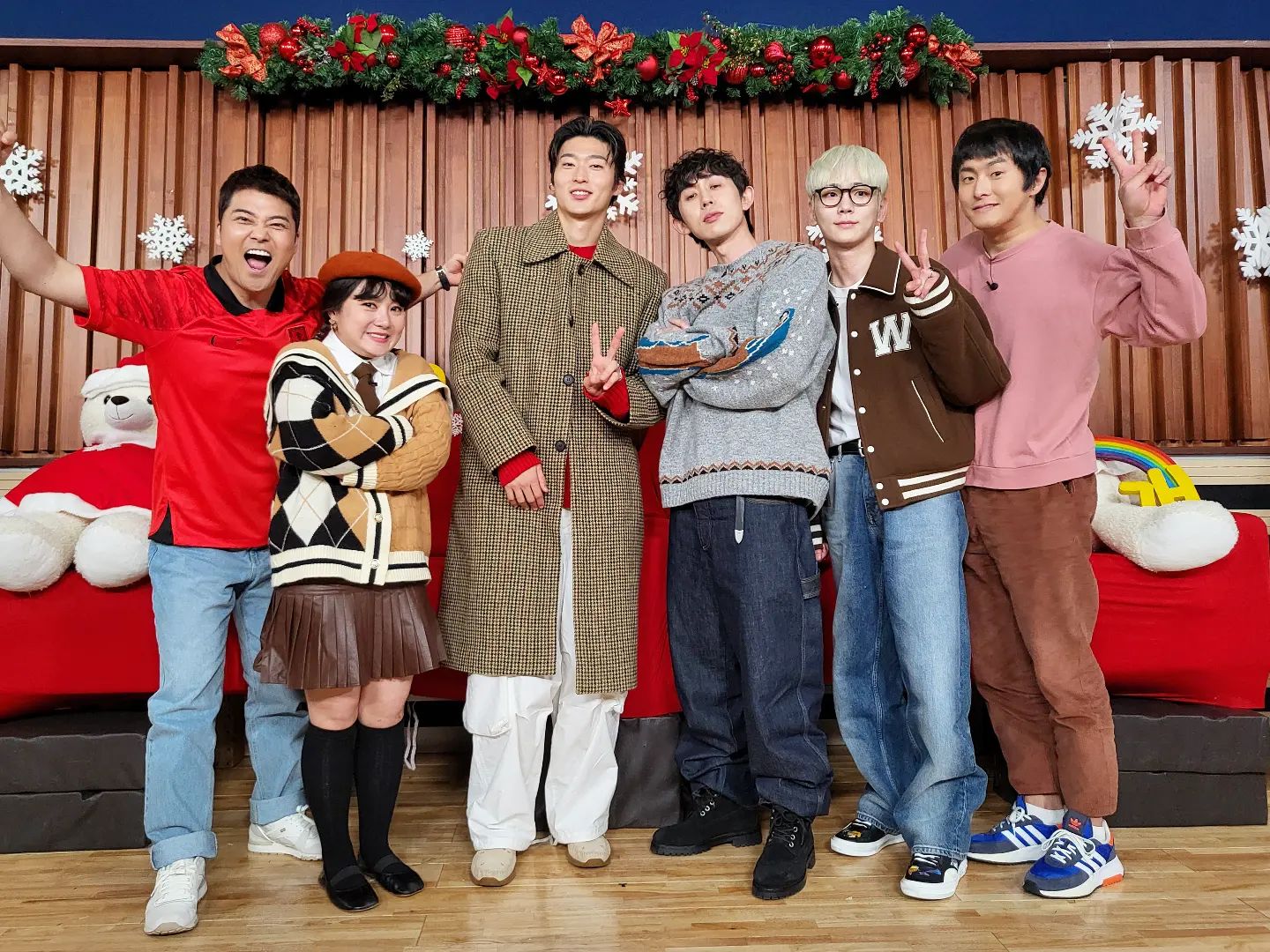 [잡담] 조규성 손가락 진짜 길다 | 인스티즈