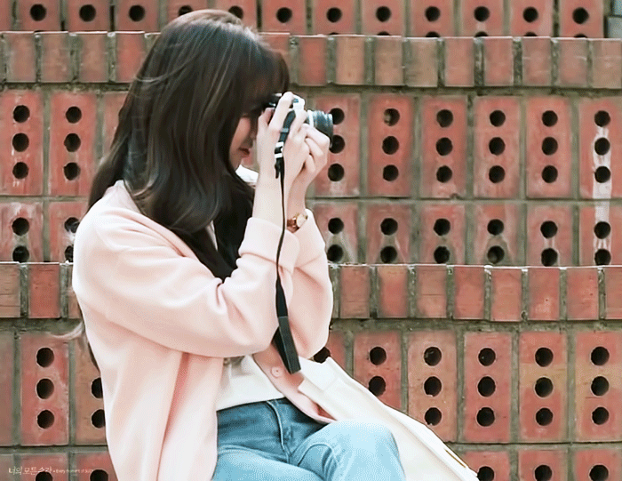 [잡담] 수지 사진에 뉴진스 디토 입혀도 찰떡일 거 같지 않아? | 인스티즈