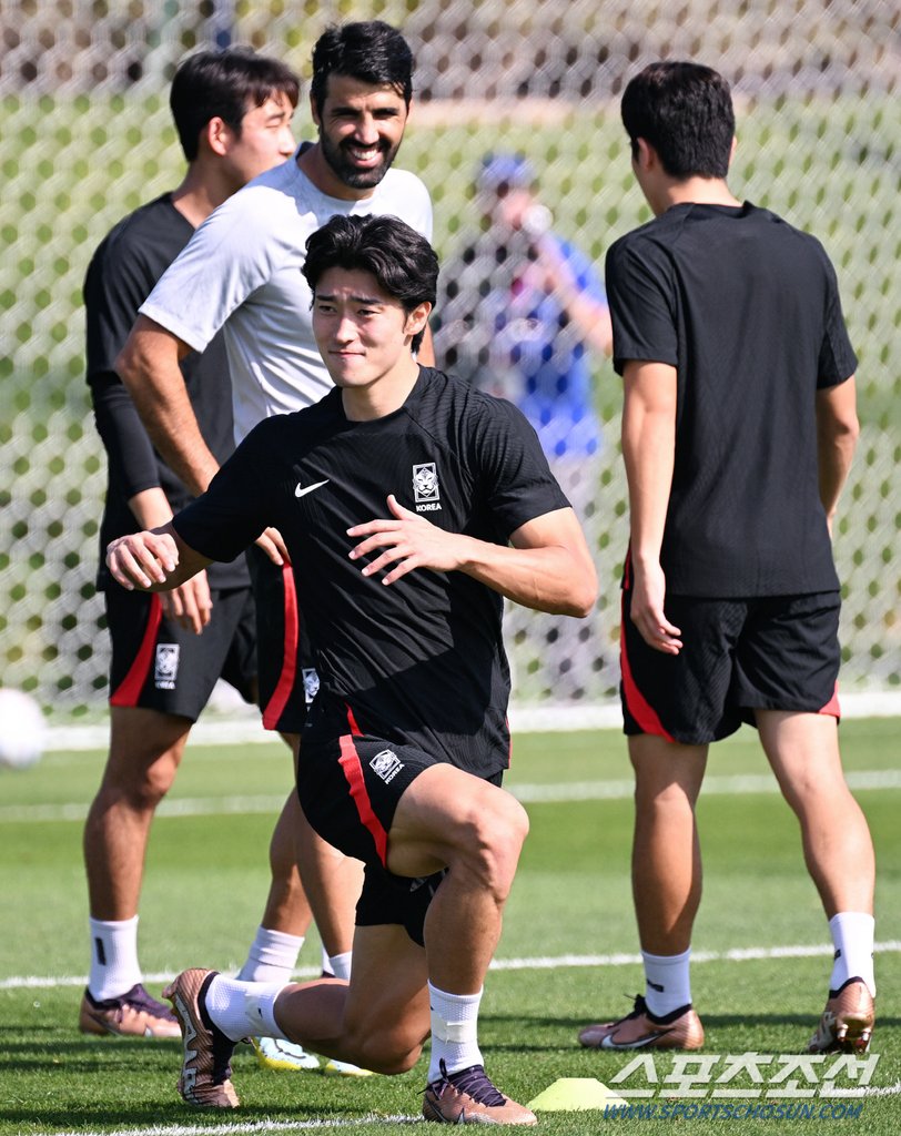 [잡담] 조규성 이 남자는 무슨 훈련 중에도 잘생겼냐 | 인스티즈