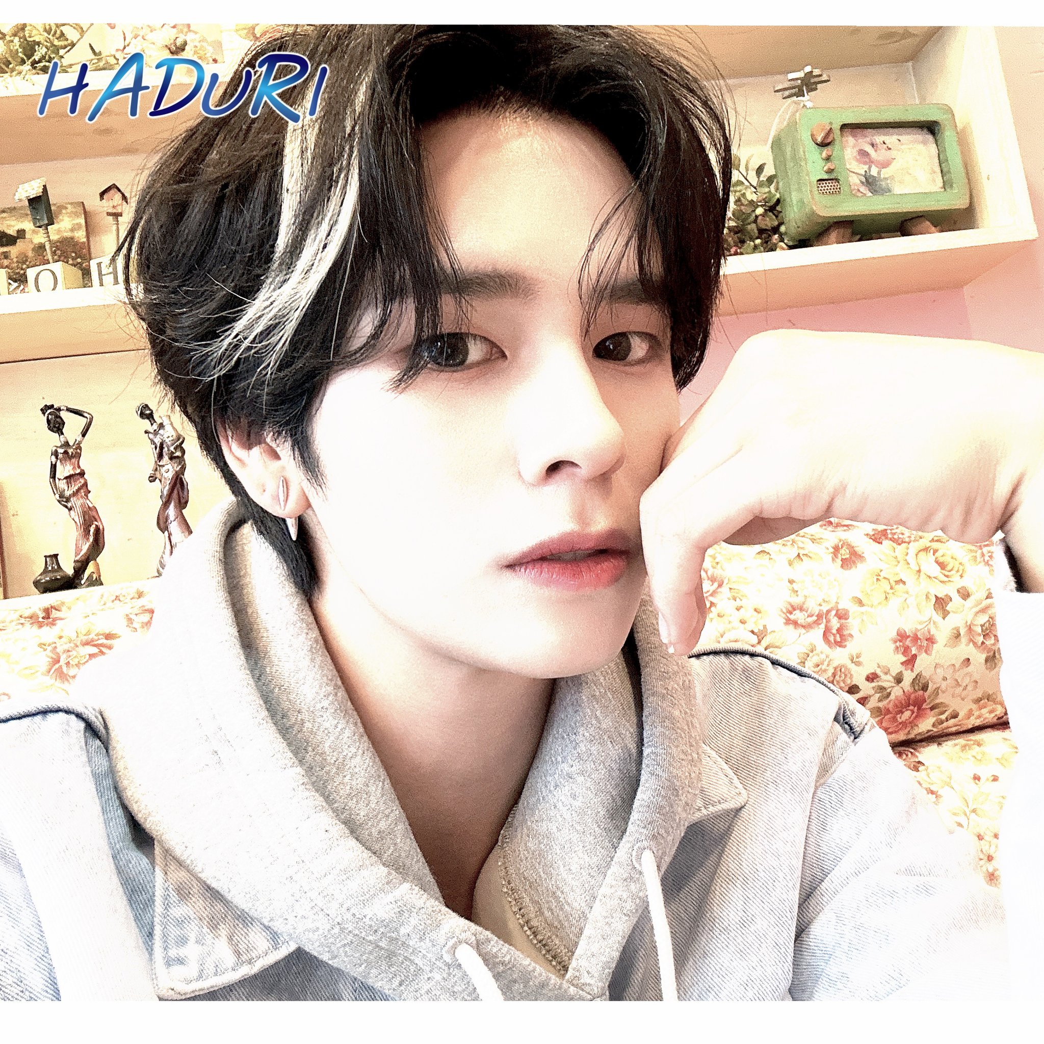 [잡담] 소속사가 y2k에 빠진듯하다 | 인스티즈