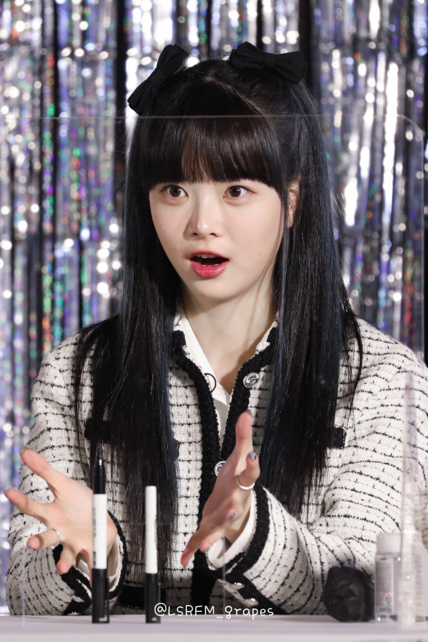 [잡담] 볼펜 세우고 뿌듯해하는 은채 좀 봐 줘 | 인스티즈