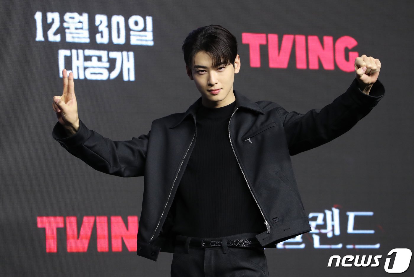 [잡담] 제목보고 순간 기자님이 이래도 돼 ? 싶었다가 얼굴 보고 바로 납득 😇 | 인스티즈