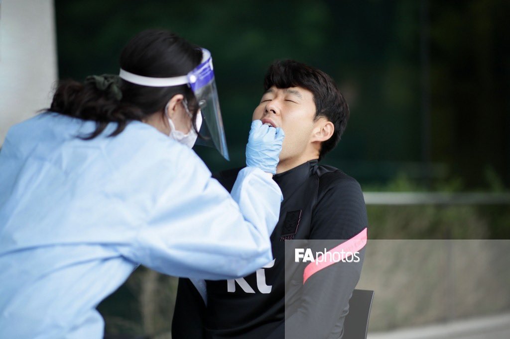 [잡담] 아나 손흥민, 이강인, 조규성 이 사진 표정 너무 귀여움 | 인스티즈