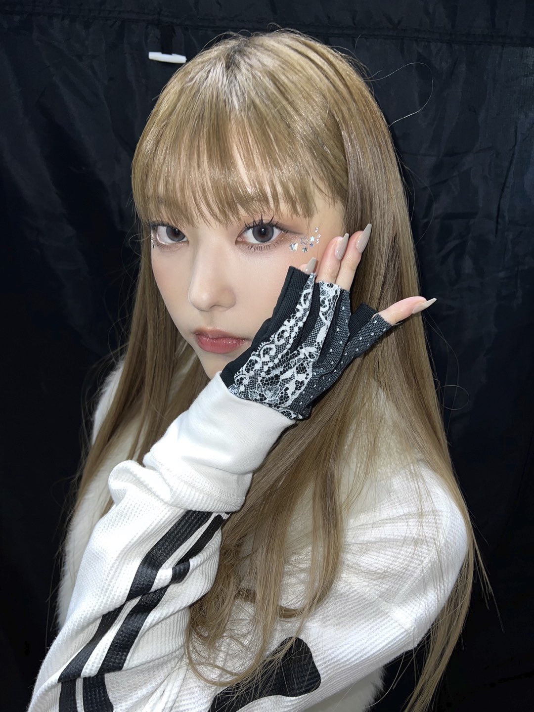 [잡담] 뉴진스 해린 방금 뜬사진 | 인스티즈