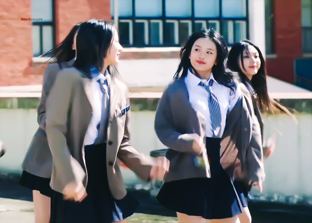 [잡담] 뉴진스 디토 안무 풀버전 빨리 보고싶은 이유 | 인스티즈