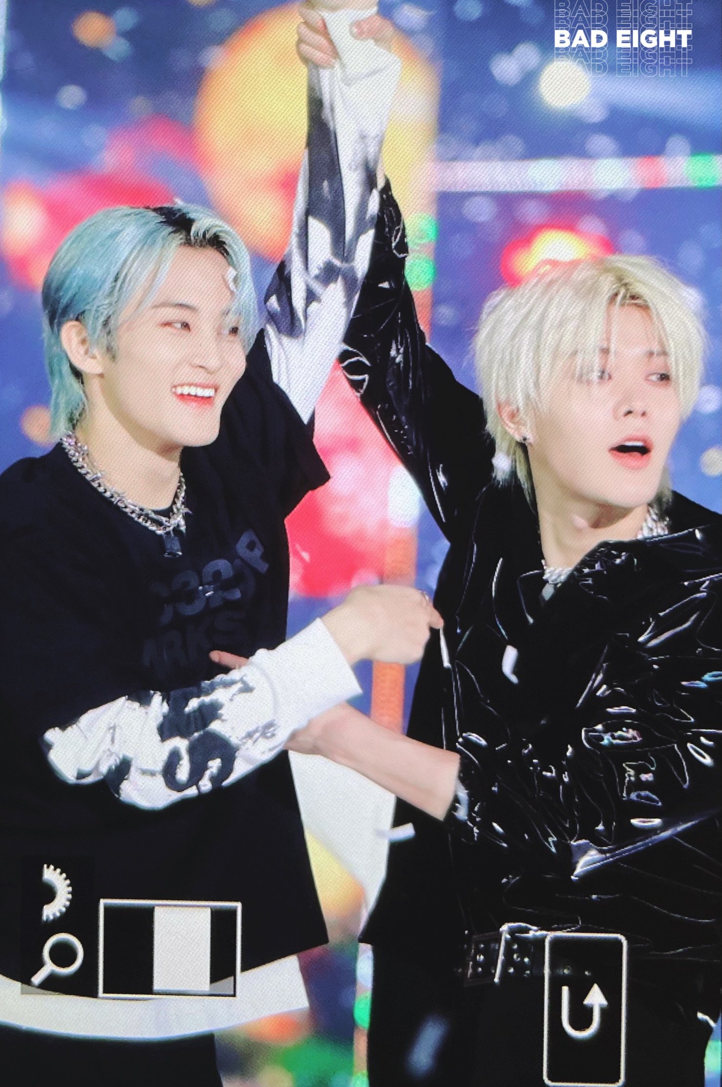 [잡담] 마크 자랑하는 유타 개웃기다 ㅋㅋㅋ | 인스티즈