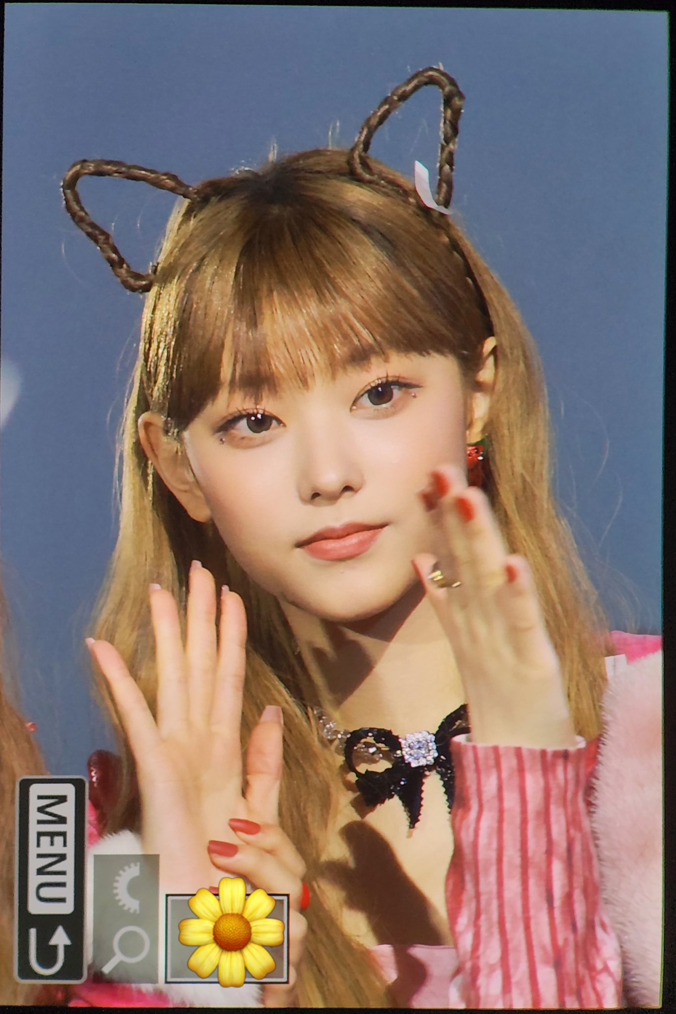 [잡담] 해린 고양이 머리띠 아니야.......자기 머리야 우와... | 인스티즈