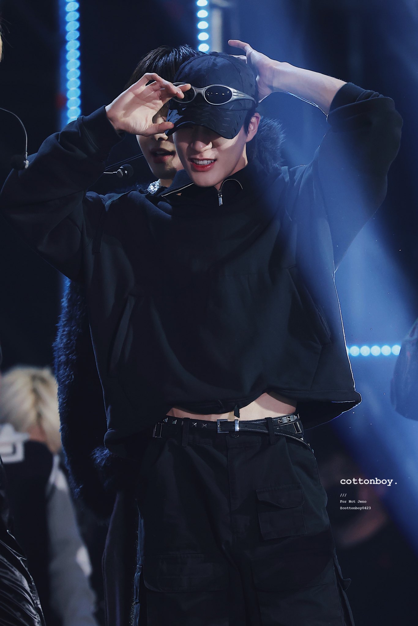 [잡담] 제노 아디다스 착장 간지 미쳤는데 | 인스티즈