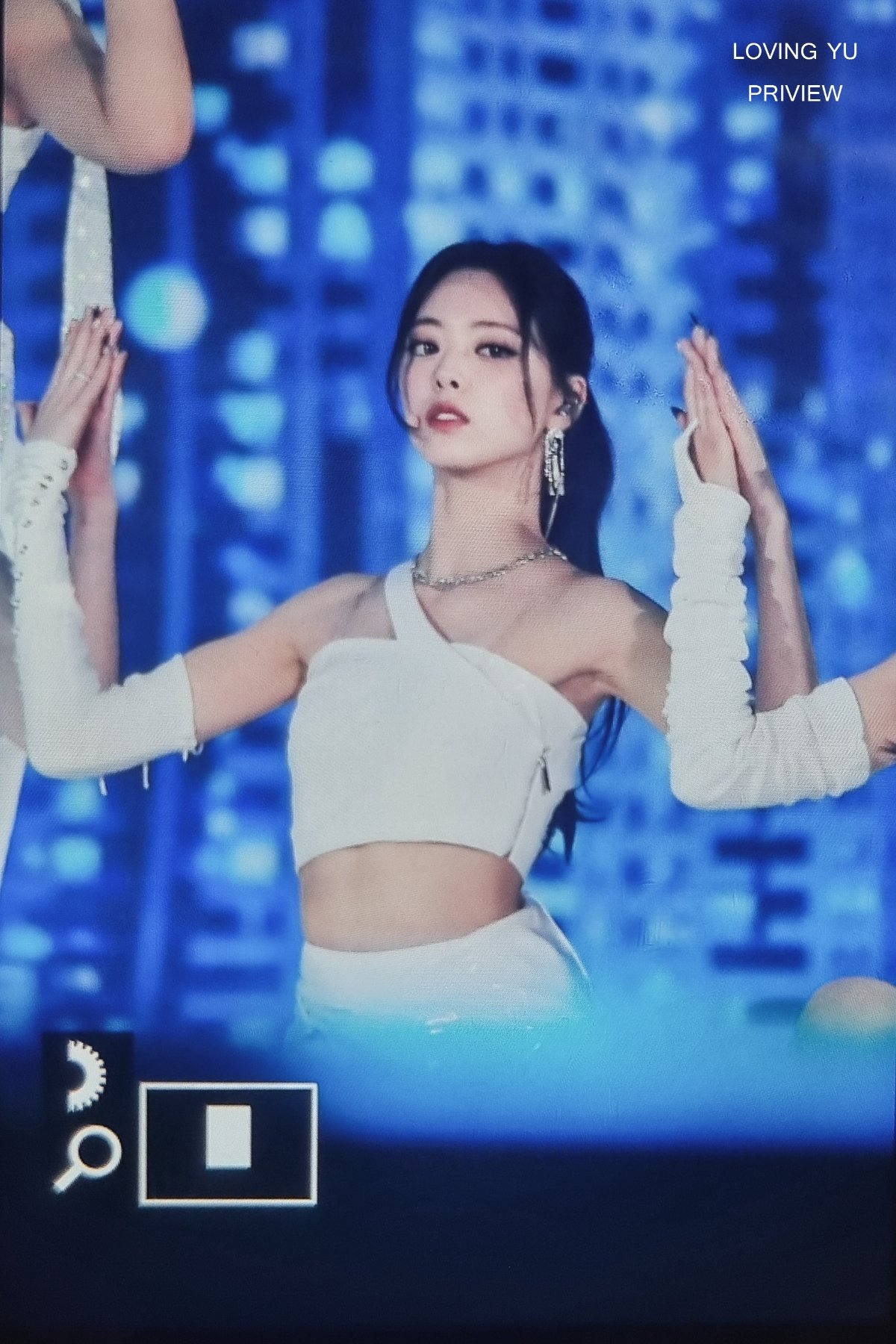 [잡담] 와 유나 어제 프리뷰 뜬거봐 | 인스티즈