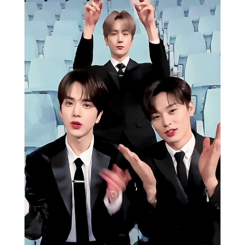 [잡담] 영훈 현재 주연이 귀여워서 미안해 챌린지한거 다 너무 달라서 귀여워ㅠㅠㅠㅠㅠㅠㅠㅠㅠ | 인스티즈