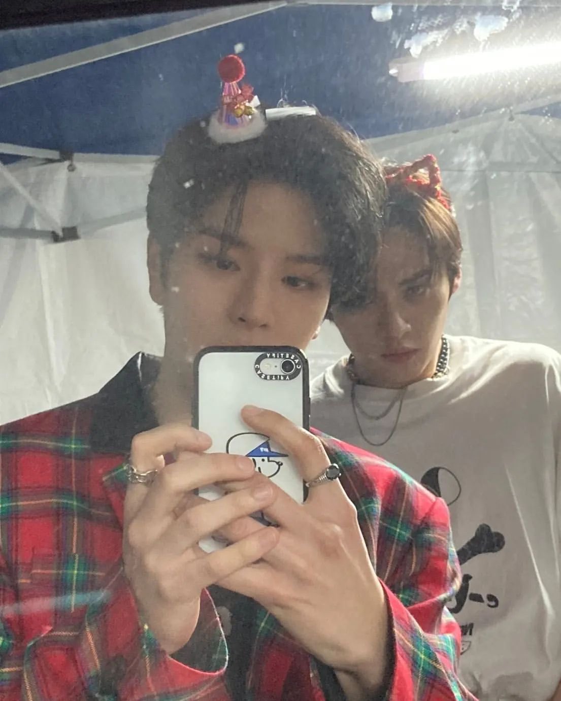 [잡담] 승민아 어깨 위에 고양이 츄르 좀 줘라 | 인스티즈