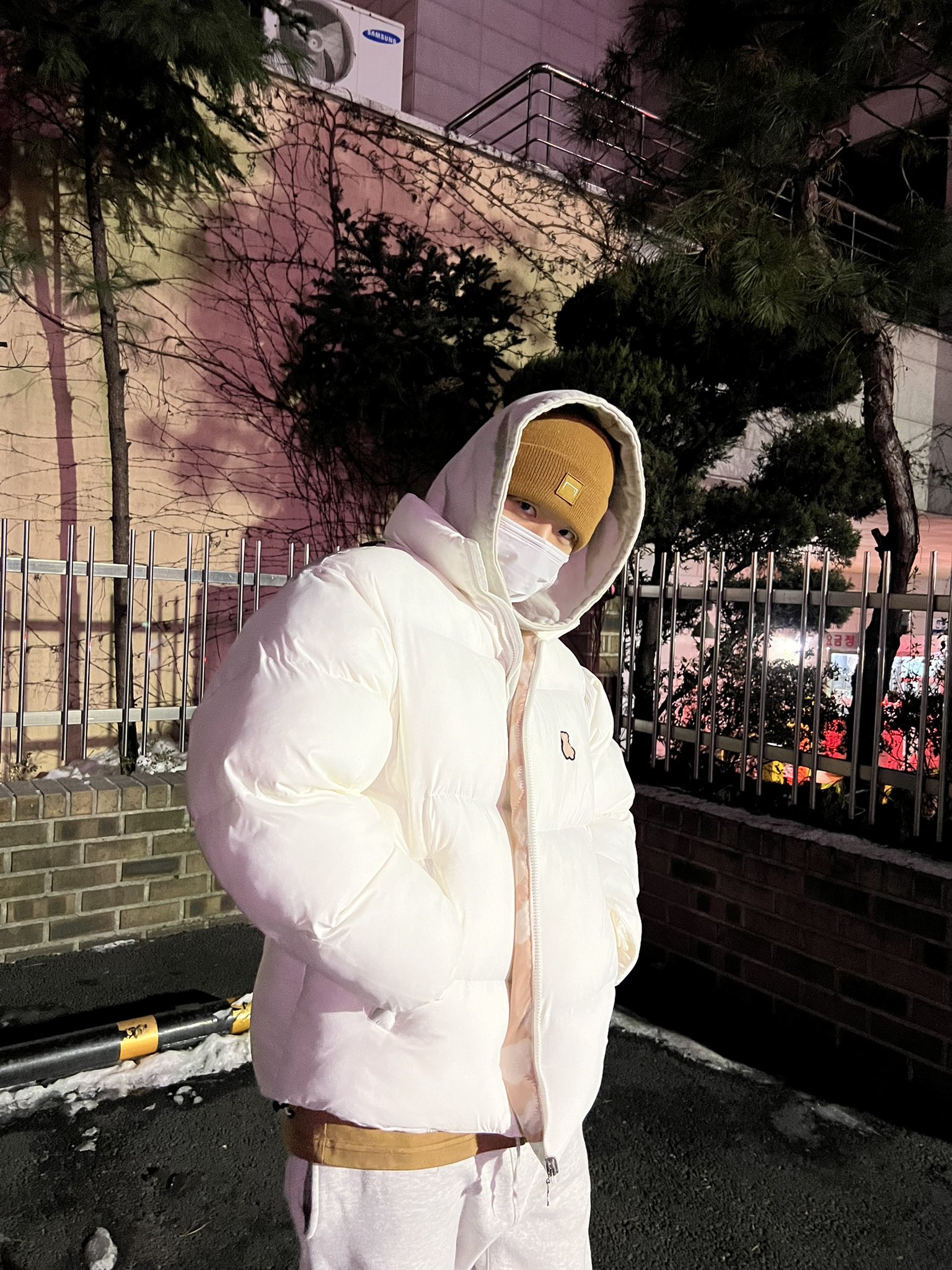 [잡담] 터래기룩 입은 백현이 | 인스티즈