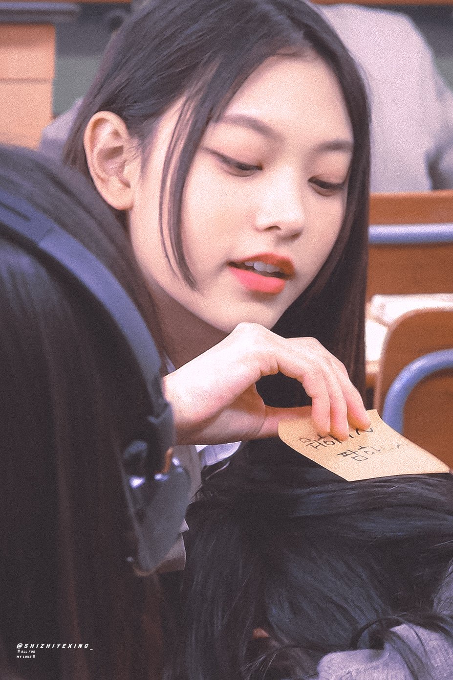 [잡담] 2022 경상도민 선정 볼콕 하고 싶은 연예인 1위 | 인스티즈