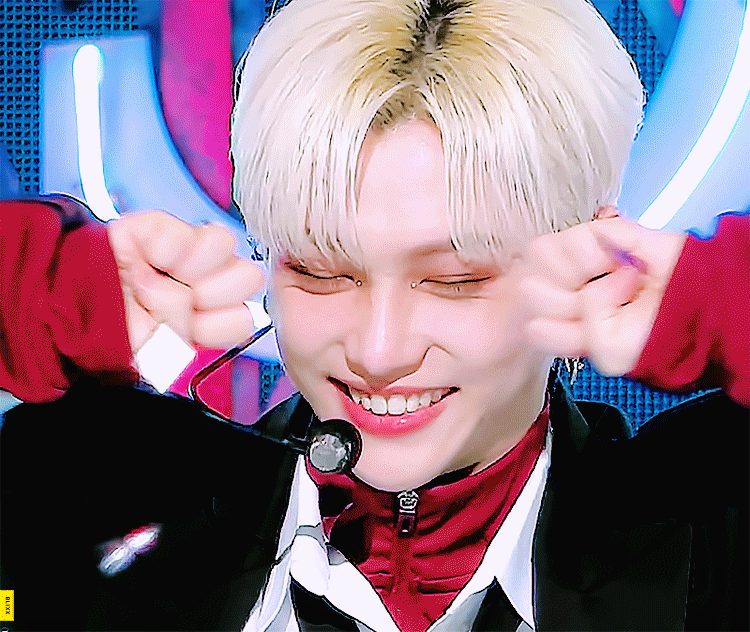 [잡담] 올해 제일 잘한 일,, 이용복에게 입덕한 일,,, | 인스티즈