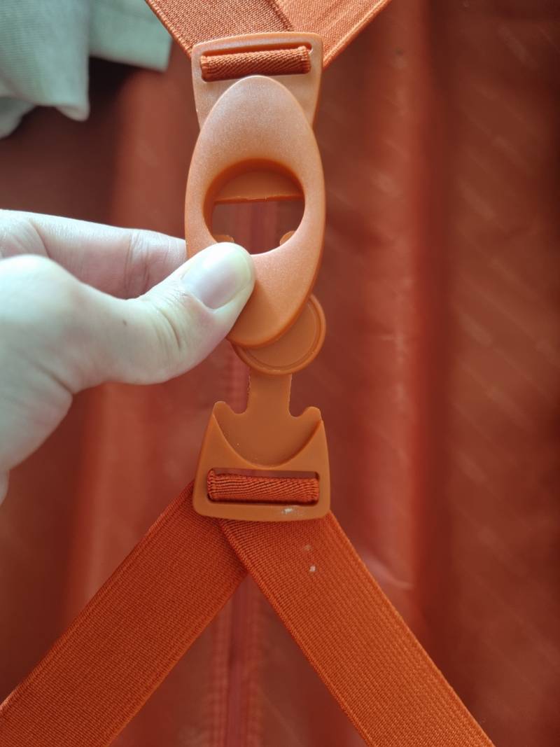 익들아 나 비상이야!!!! 캐리어 잠그는게 이상해 | 인스티즈