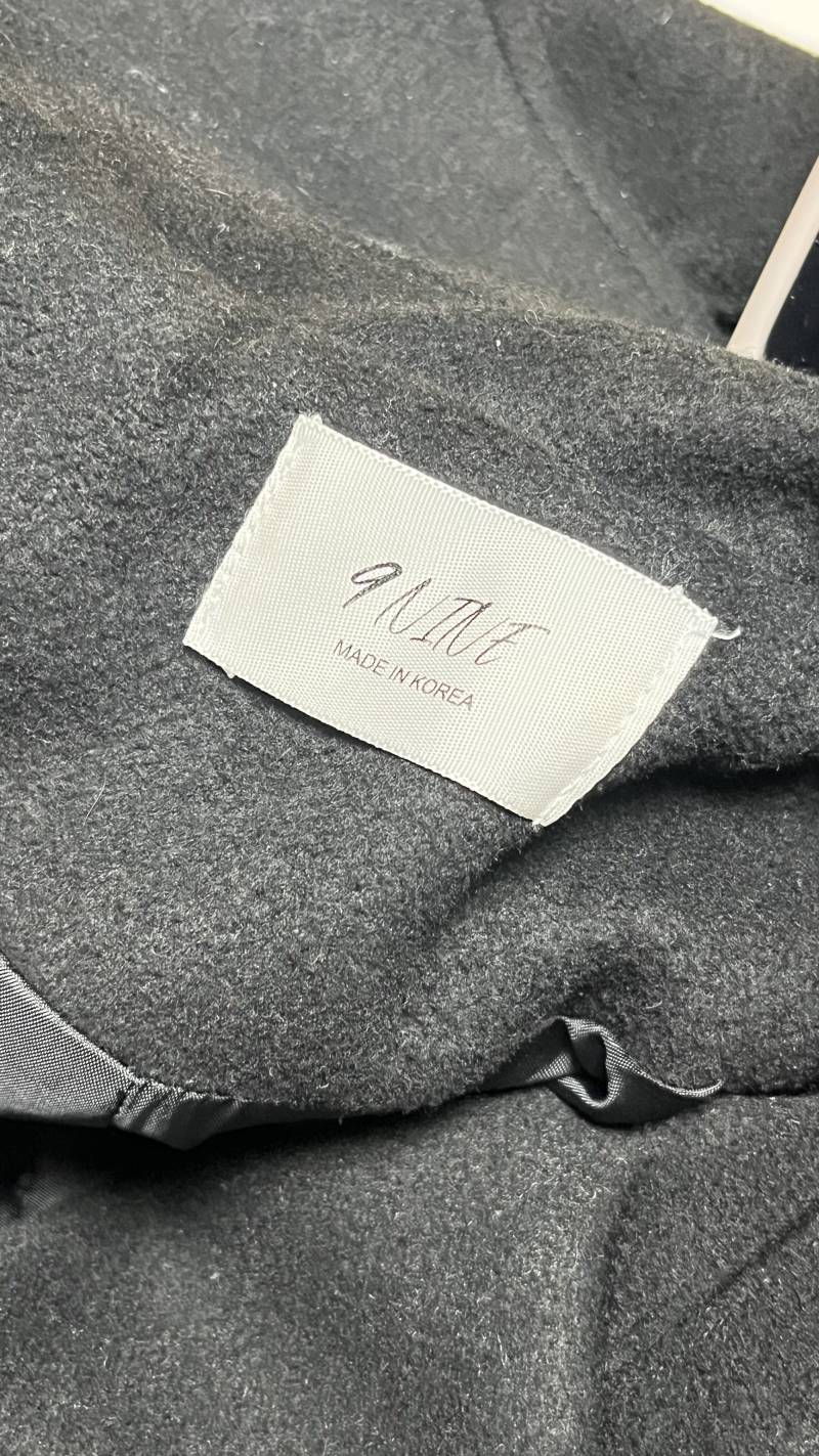 익들아 혹시 이 코트 라벨? .. 어디껀지 알 수 있을까? | 인스티즈