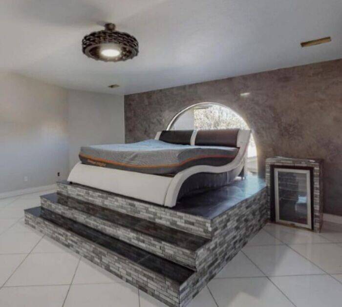 너네 만약 여기중에 한가지 방에 한달동안 살아야된다면 어디가 그나마 나음? | 인스티즈